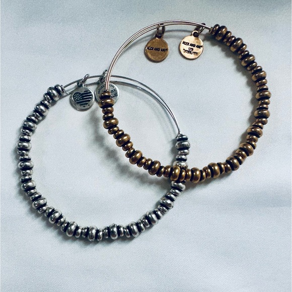 Alex And Ani Power of Positivity Nile Beaded Rafaelian Gold Bangle Bracelet - Picture 5 of 6